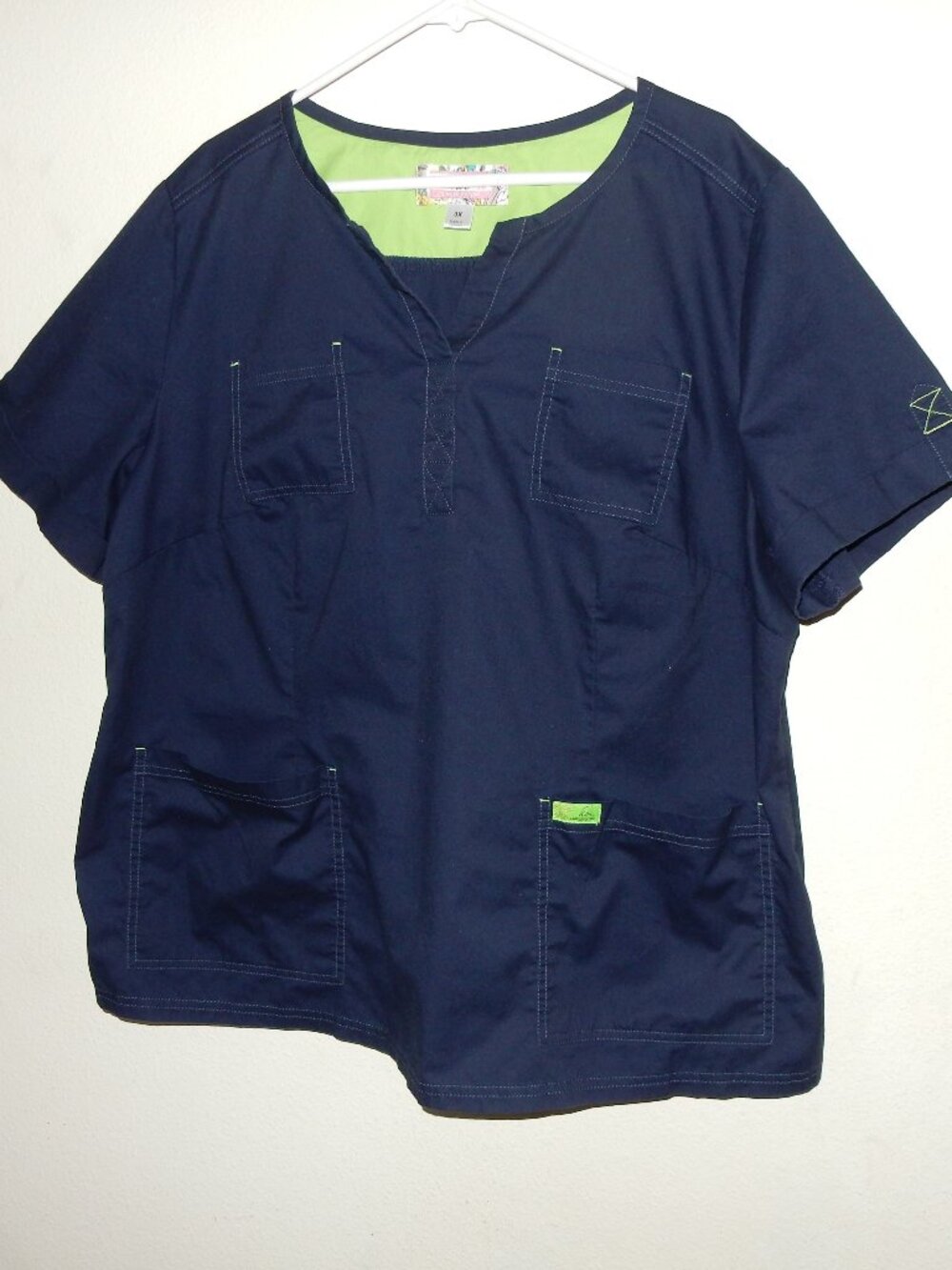 Koi scrub top navy blue lime women's 3x limited edition EUC!! nurse medical vet